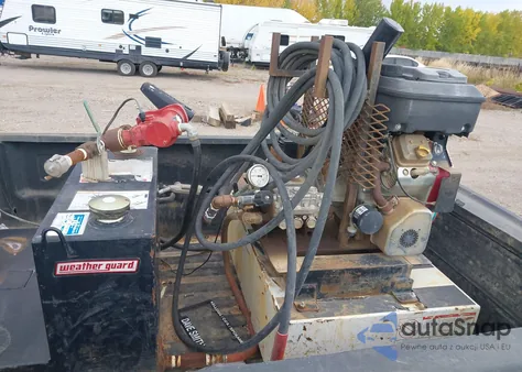 2021 Ram 1500 Classic Warlock 4X4 6'4 Box from USA, damaged, VIN 1C6RR7GG2MS523773